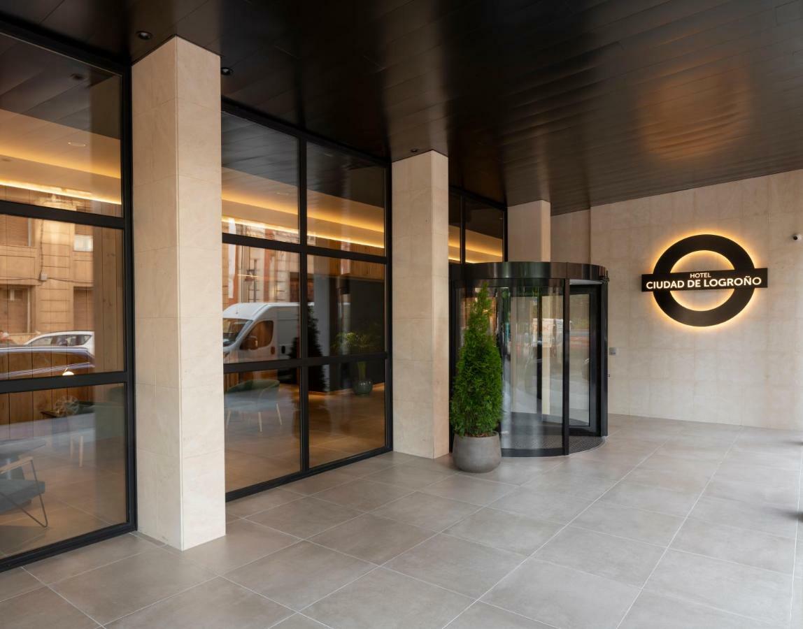 Hotel Ciudad De Логроньо Экстерьер фото